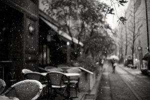 雪降る丸の内